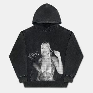 KAROL G TEE - Image 8