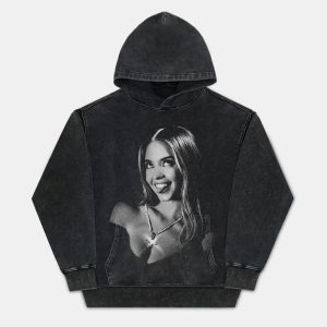 SYDNEY SWEENEY W01 TEE - Image 6