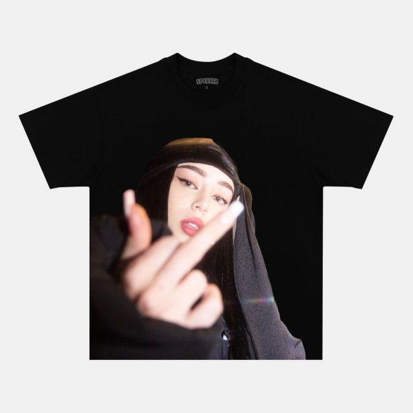 NICKI NICOLE  TEE